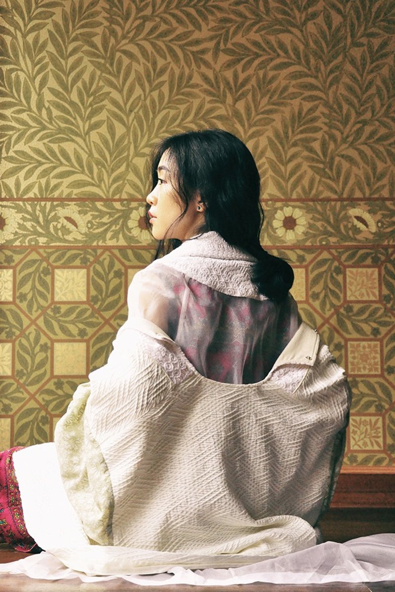 米白圆领夹克 - 女装休闲/机能外套 - 聚酯纤维 白色