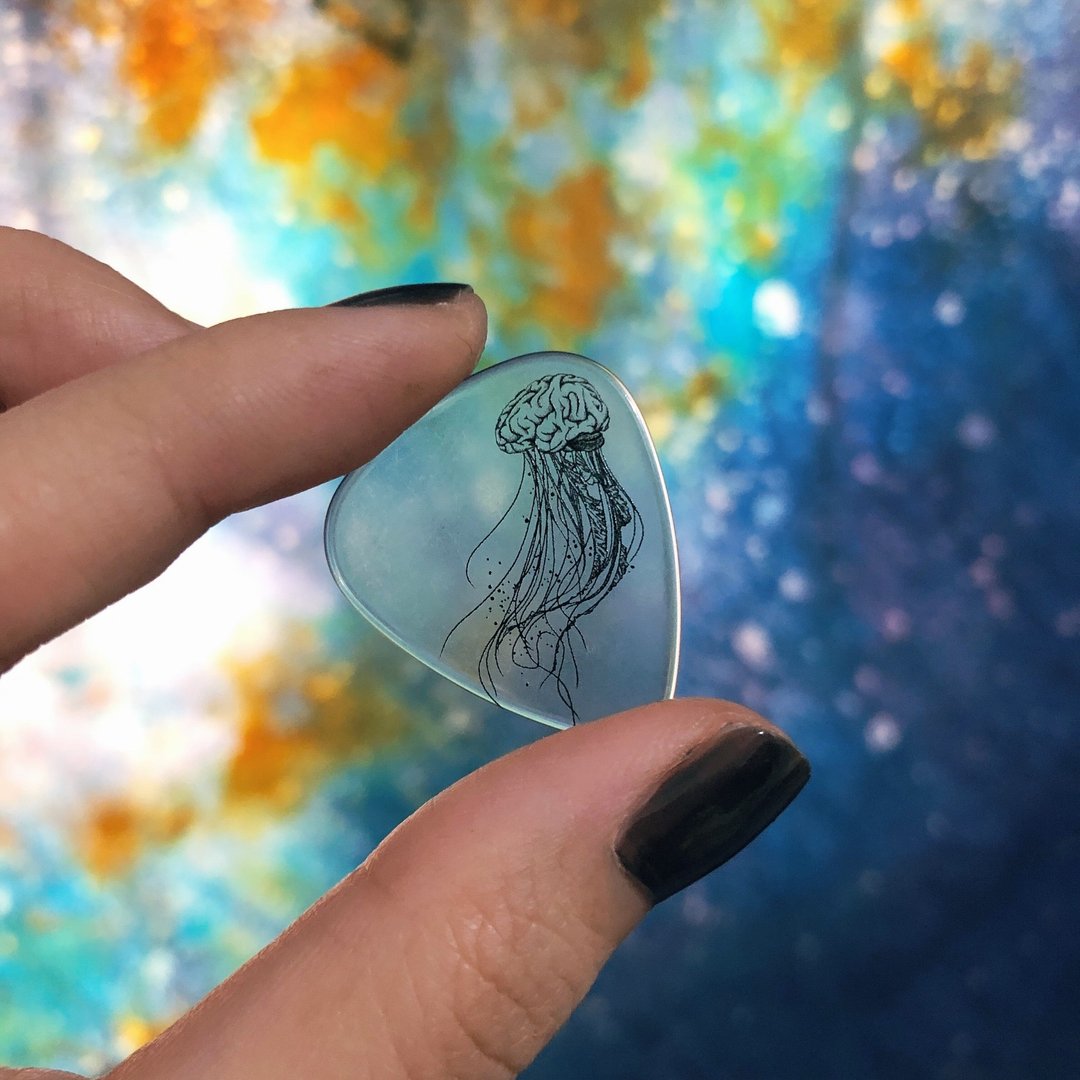Guitar Pick no.3 - 卡片/明信片 - 纸 黑色