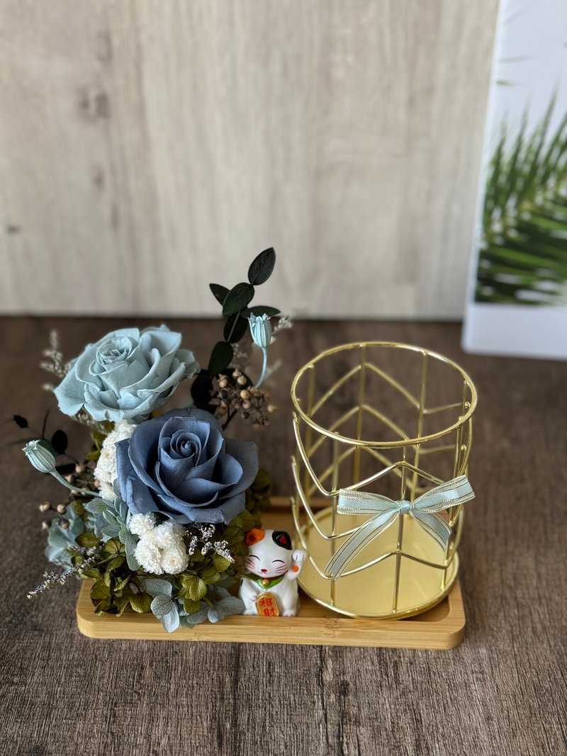 招财猫永生花笔筒 彩妆刷具桶/生日礼/开幕礼/毕业礼/升迁/谢师 - 干燥花/捧花 - 植物．花 