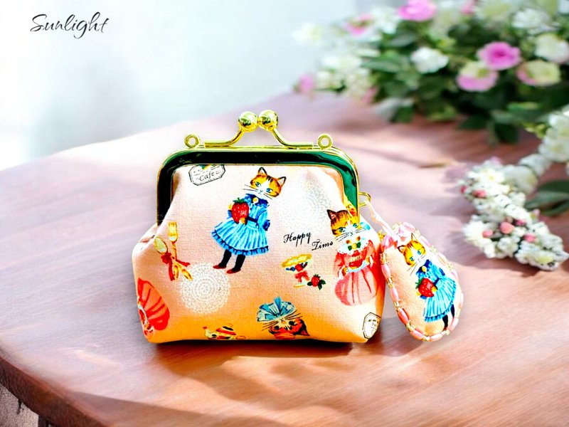 日光小巷手做气质猫咪日本布料口金包零钱包万用包,订做包 - 皮夹/钱包 - 棉．麻 