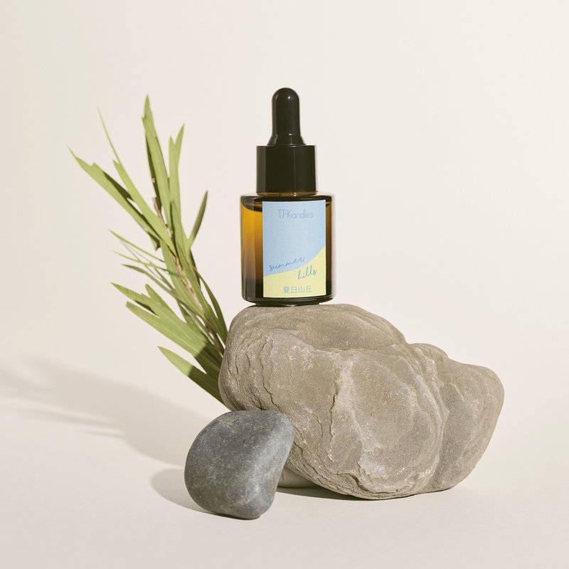 TFKandles 夏日山丘 复方植物精油 - 香薰/精油/线香 - 精油 蓝色