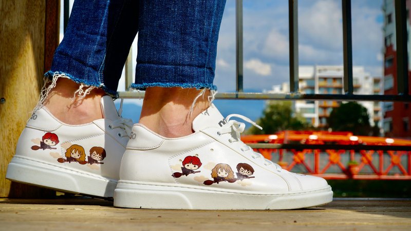 【独家女朋友礼物】 利波特主角卡通 休闲鞋 小白鞋 女鞋 - 女款休闲鞋 - 其他人造纤维 白色
