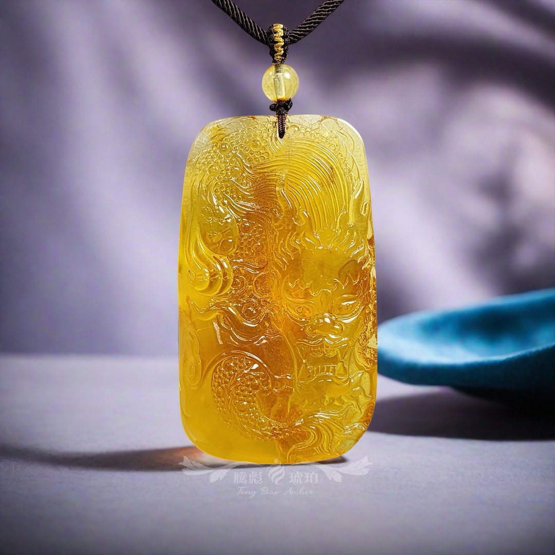 腾彪琥珀 天然金绞意境蜜蜡 龙形天下 避邪转运 藏级款 绳链 - 项链 - 半宝石 橘色
