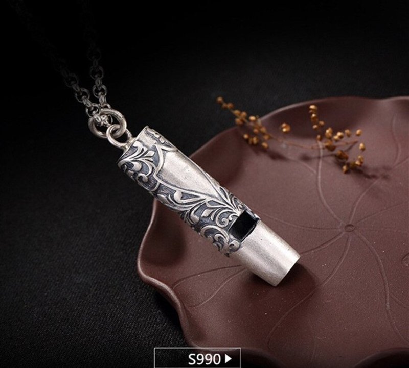 Real 999 Fine Silver Vintage Handmade Whistle Pendants without Chains Men - 长链 - 纯银 银色