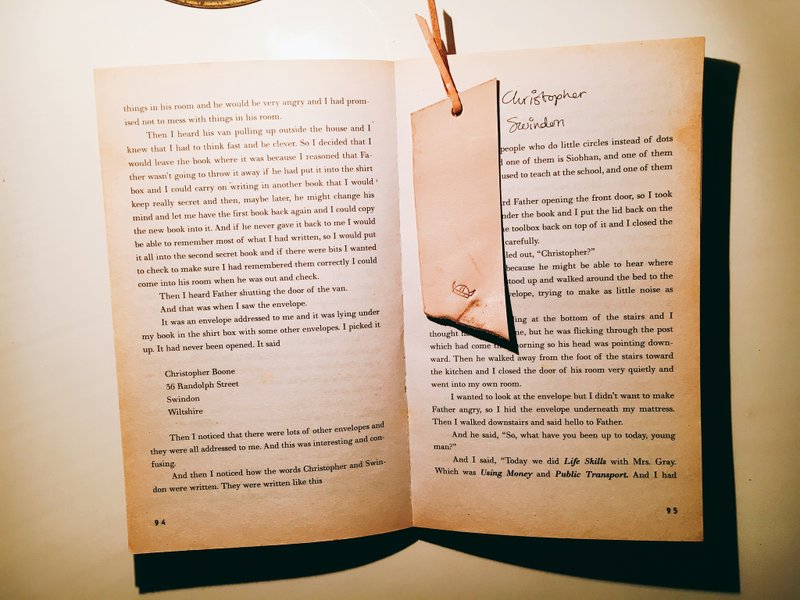 一组三片-天然不规则边皮系列-真皮牛皮-旅人书签 - 书签 - 真皮 咖啡色