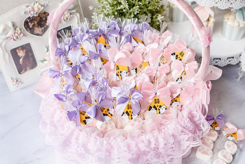 我的专属吊牌－猫掌棉花糖3颗入X100份+大提篮X1个 二进 送客喜糖 - 零食/点心 - 新鲜食材 多色