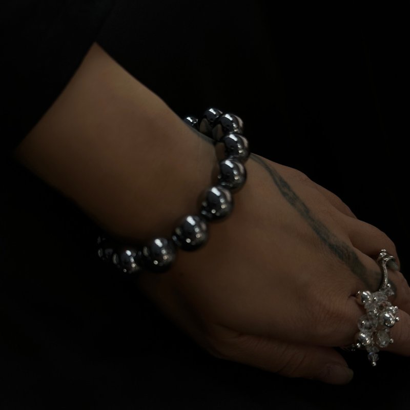 太赫兹石 | Terahertz 12mm 'BALL' Bracelet w/ magnetic clasps - 手链/手环 - 石头 银色