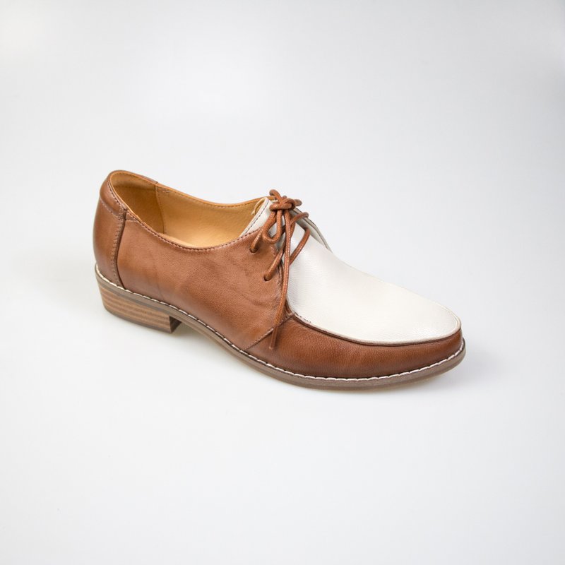 拼接袋鼠女鞋/米白浅咖色/618C楦 - 其他女款皮鞋 - 真皮 卡其色