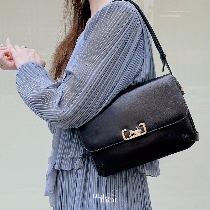 古董 CELINE 经典马车图腾 小牛皮斜挎包 - 侧背包/斜挎包 - 真皮 黑色