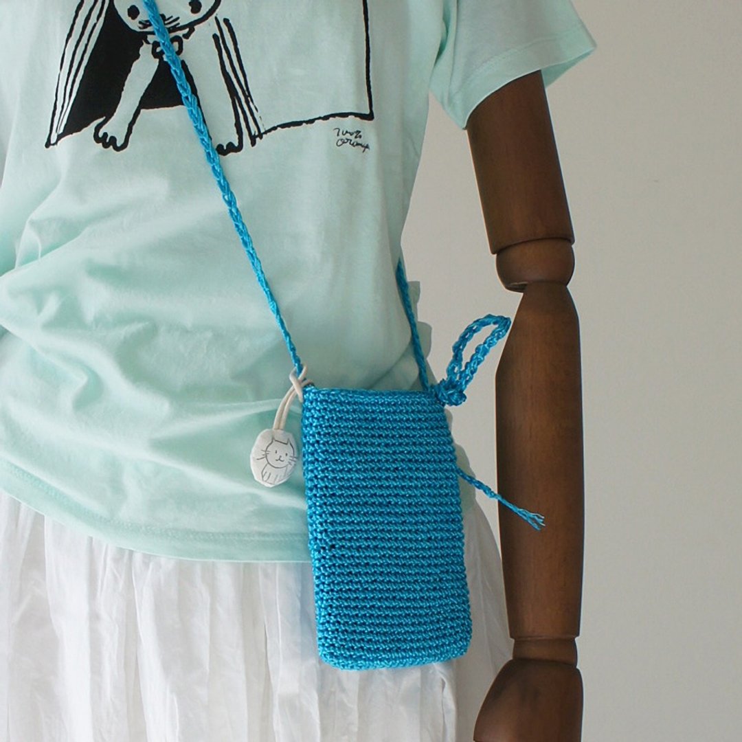 Ba-ba handmade Crochet Sacoche  No.SACO10 - 侧背包/斜挎包 - 其他材质 蓝色