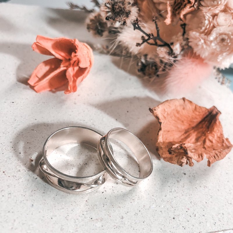 999纯银 拧刻 简约质感戒 - 戒指 - 纯银 银色