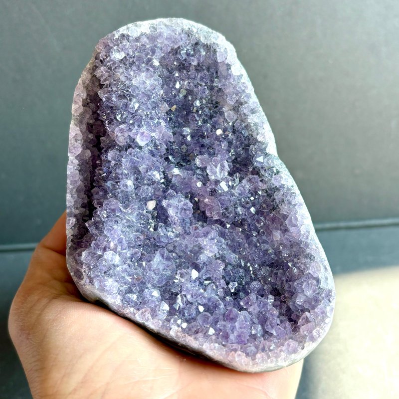 *天赐的礼物 - 闪烁的晶牙- 紫水晶镇 - Amethyst - 摆饰 - 水晶 紫色