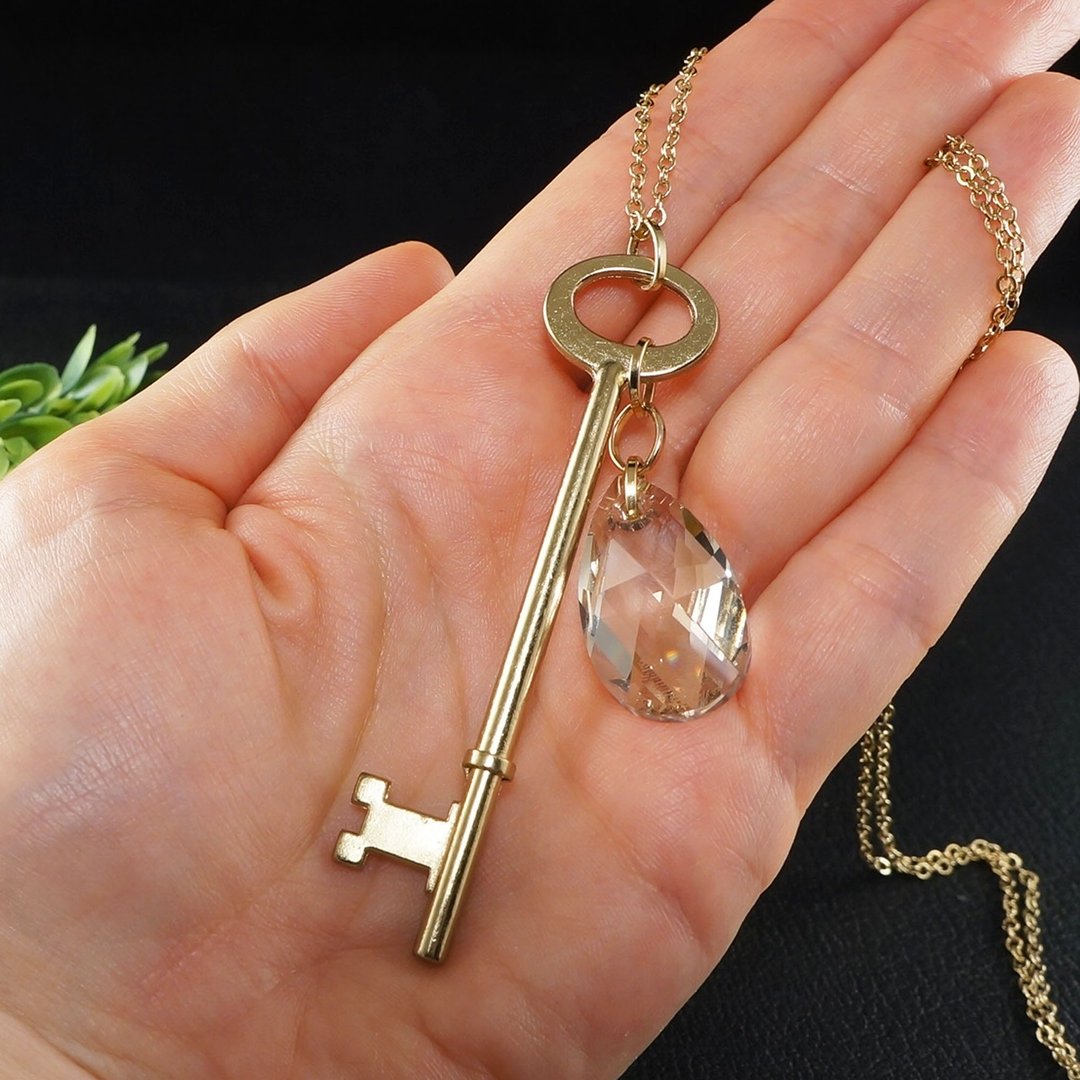 Large Golden Key Swarovski Teardrop Crystal Pendant Necklace Woman Jewelry Gift - 项链 - 水晶 金色