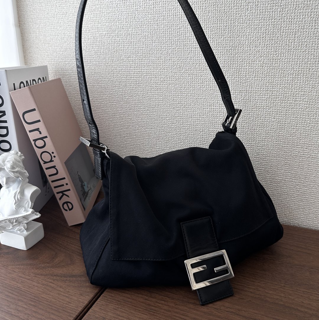 FENDI 芬迪 Mama Baguette 黑色 肩背包 - 侧背包/斜挎包 - 棉 黑色