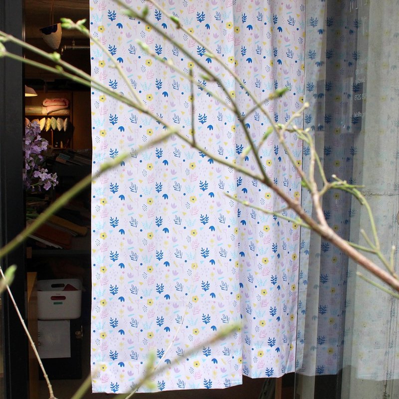 韩国制造春天花帘家居室内装潢门帘、门帘、窗帘、のれん - 门帘/门牌 - 棉．麻 白色