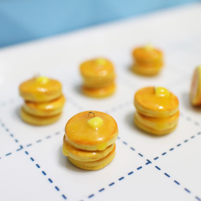 奶油蜂蜜厚松饼吊饰 - 钥匙链/钥匙包 - 粘土 黄色