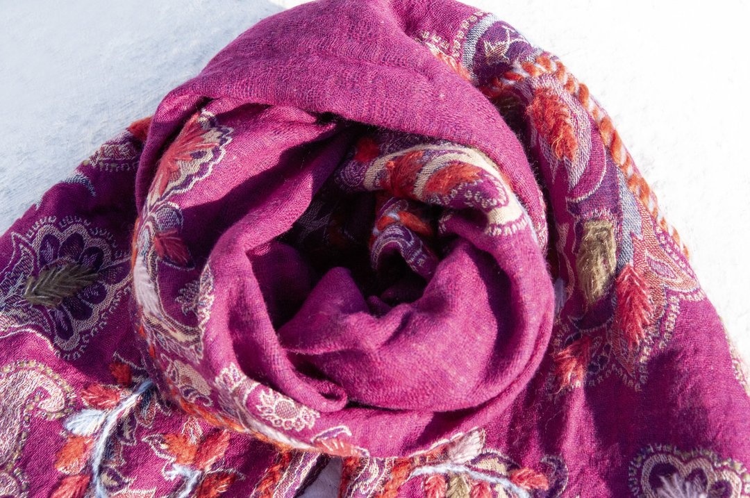 喀什米尔Cashmere/水煮羊毛披肩/针织围巾/刺绣围巾/羊绒披巾-花 - 围巾/披肩 - 羊毛 多色