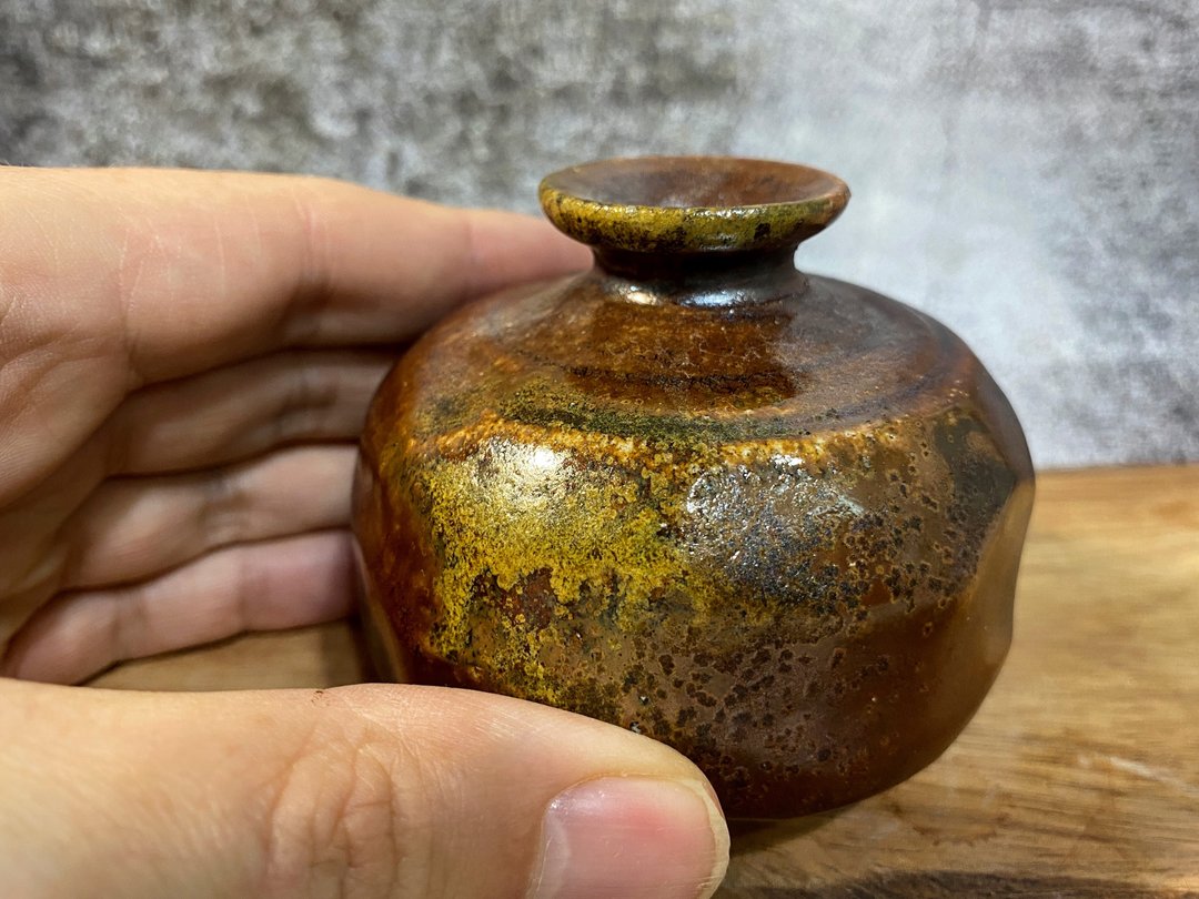 Wood fired bud vase - 花瓶/陶器 - 陶 