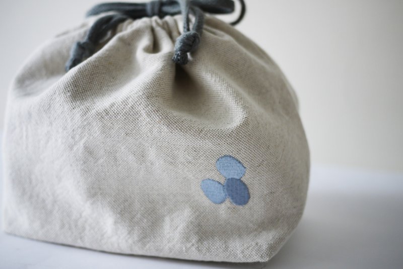 moshimoshi | 饭盒束口袋—pond - 化妆包/杂物包 - 棉．麻 