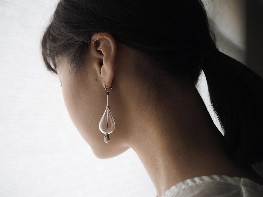 No.89 The Dreamy Bubble Earrings 美梦泡泡琉璃耳饰 - 耳环/耳夹 - 玻璃 透明