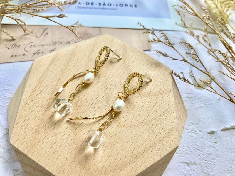 白水晶和淡水珍珠耳环 白水晶饰品 淡水珍珠饰品 手作饰品 耳夹 - 耳环/耳夹 - 石头 透明