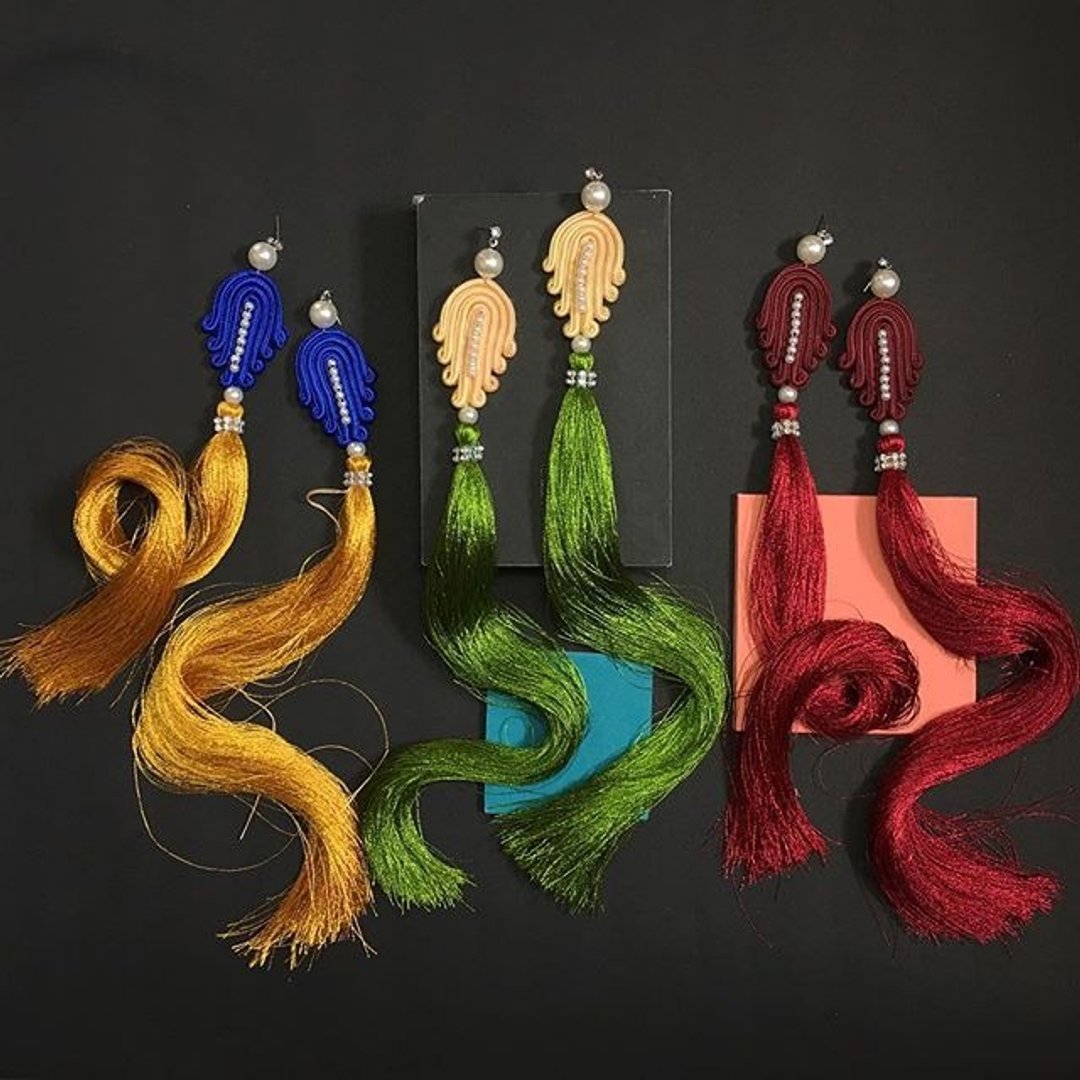 long tassel - 耳环/耳夹 - 其他材质 绿色