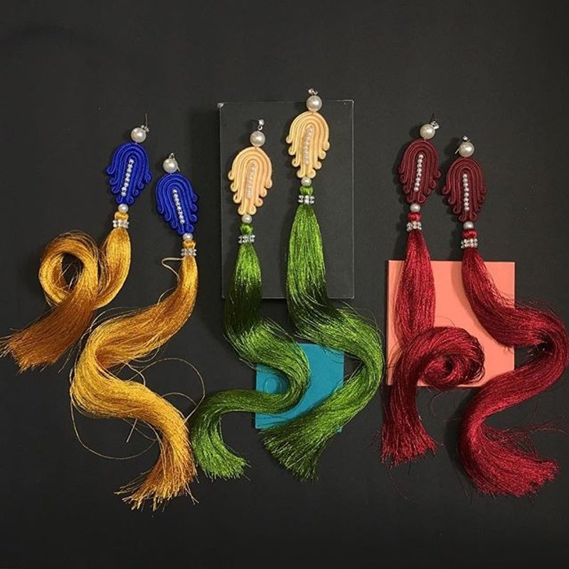 long tassel - 耳环/耳夹 - 其他材质 绿色