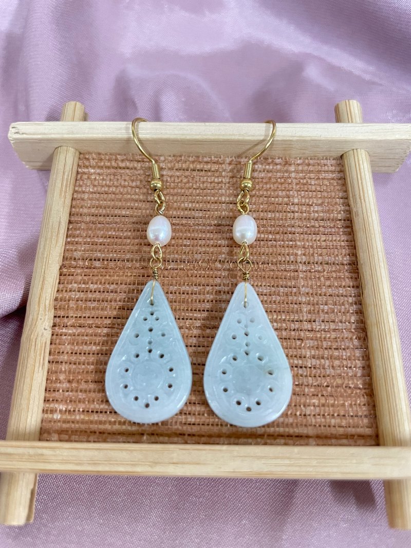 翡翠耳环 缅甸翡翠 医疗钢镀金耳环 金耳环 珍珠耳环 中国风 - 耳环/耳夹 - 玉石 金色