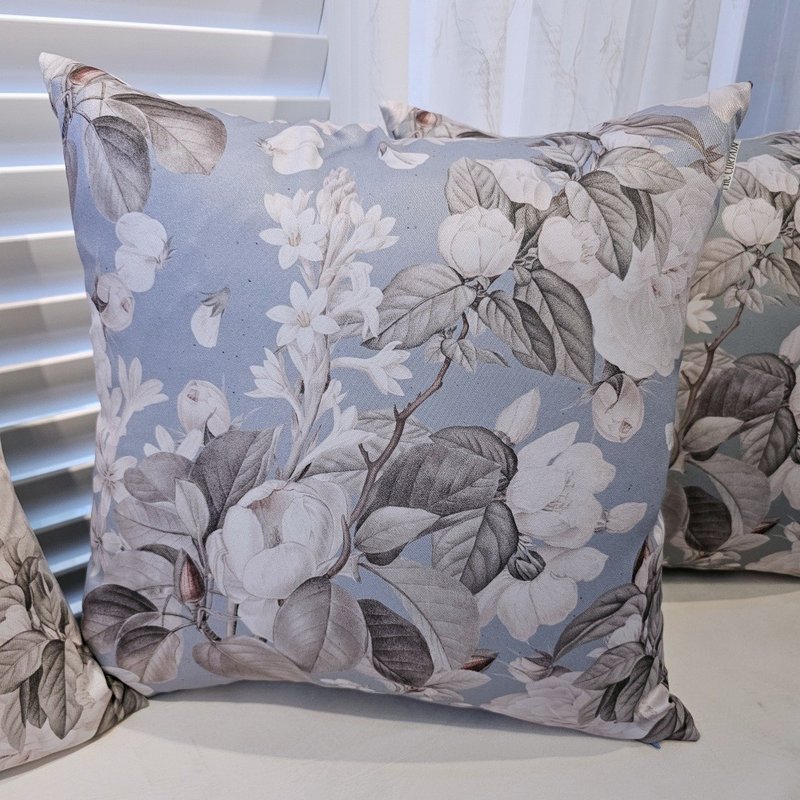 HC印花抱枕套  现货 欧美花版 HC7005-03 复古蔷薇舞香-蓝底 - 枕头/抱枕 - 聚酯纤维 