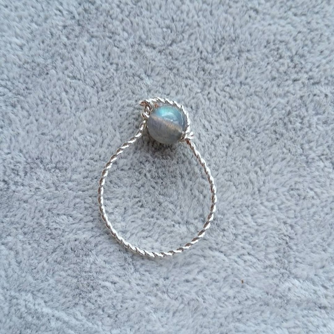 镀银， 拉长石订制戒指， 下单时请提供指围 Labradorite silver plated ring - 戒指 - 宝石 蓝色