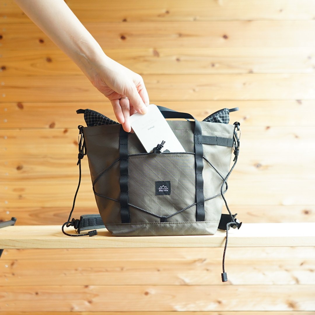 ECOPAK Khaki [Hiker Sacoche M] / 登山、露营、庆典、户外活动、单肩包、防水 - 侧背包/斜挎包 - 环保材料 绿色