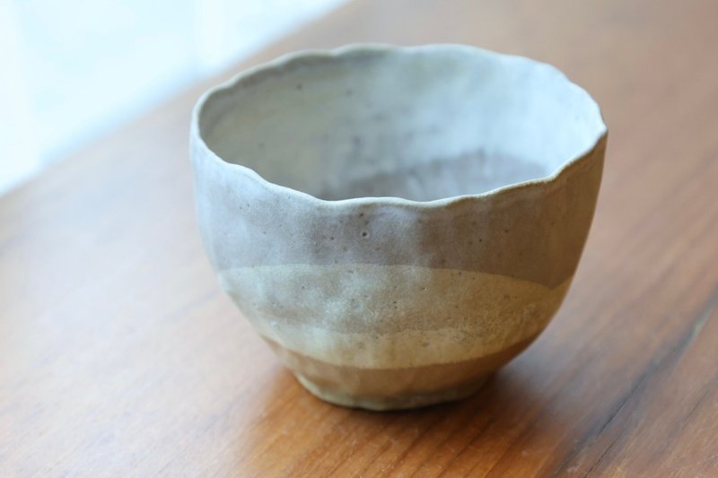 【情人节礼物】超薄信乐土诧寂茶碗日本进口陶土手作茶杯山石色阶 - 其他杯子 - 陶 多色