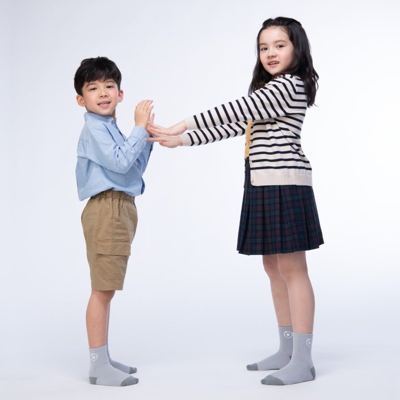 敏感肌ok Coolmax亲子袜 曜月灰 吸湿排汗 抑菌除臭 袜子 台湾制 - 袜子 - 其他人造纤维 灰色