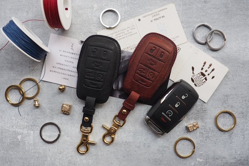 道奇公羊DodgeRam车钥匙套 纯手工牛皮 定制化刻字礼物 订制颜色 - 钥匙链/钥匙包 - 真皮 多色