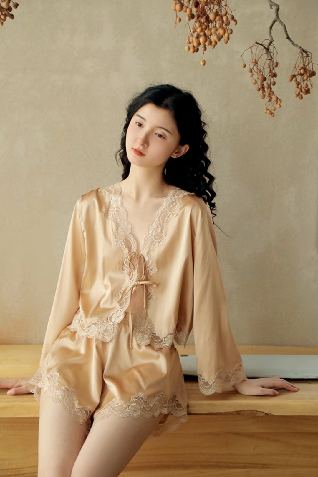法式极简 真丝纯欲蕾丝睡衣套装 - 居家服/睡衣 - 丝．绢 金色