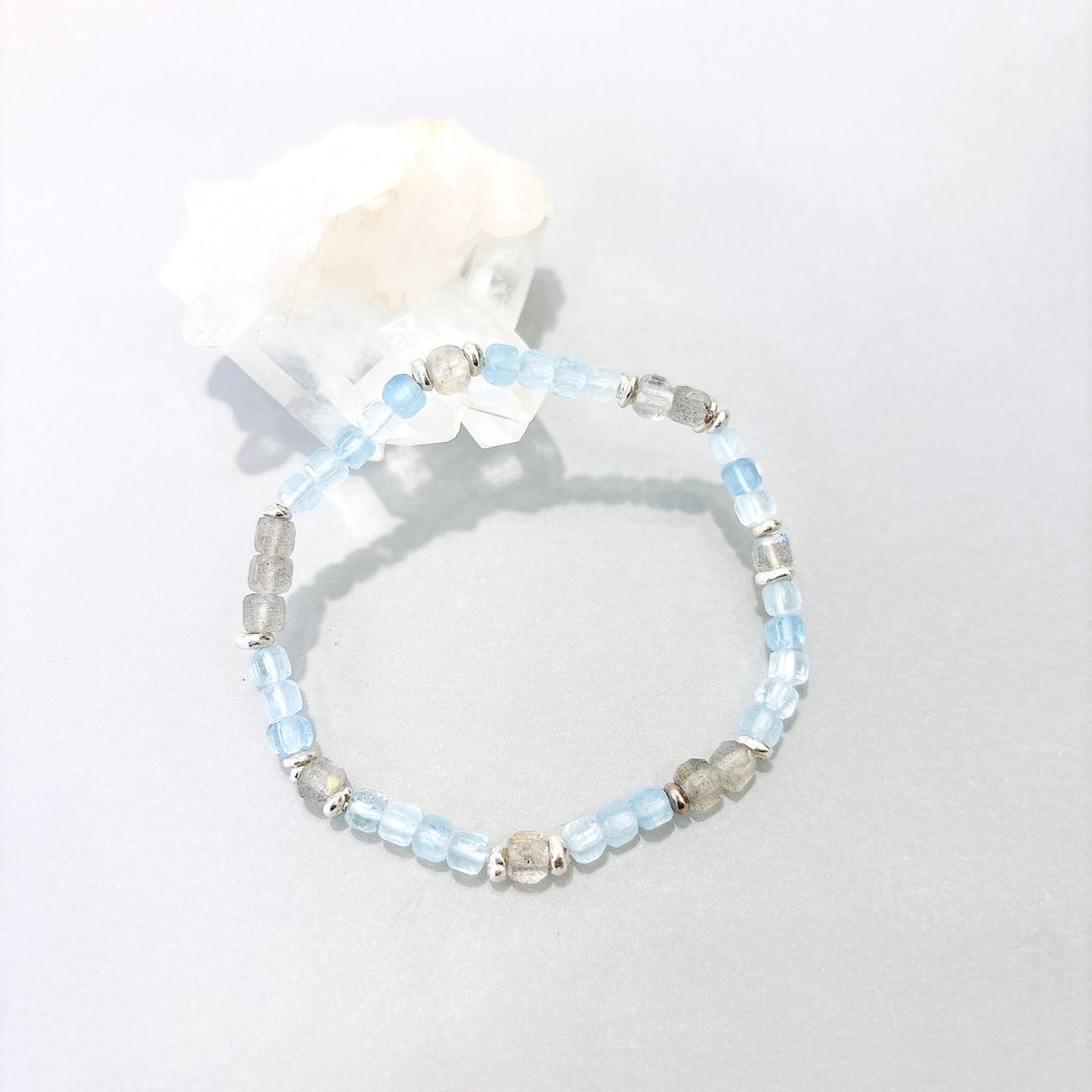 Ops Aquamarine bracelet-海水蓝宝/拉长石/沟通/疗愈/幸运/手链 - 手链/手环 - 宝石 蓝色