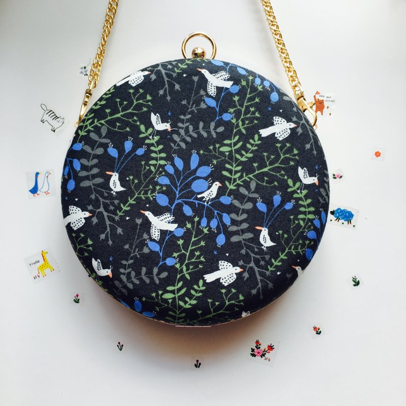 小白鸽棉布小圆包 - 手拿/ 斜背两用 - 侧背包/斜挎包 - 棉．麻 蓝色