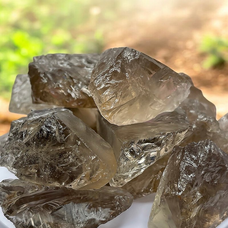 台湾现货 无染色纯天然茶水晶原矿 烟晶 Smoky Quartz 原石矿物标 - 摆饰 - 水晶 咖啡色
