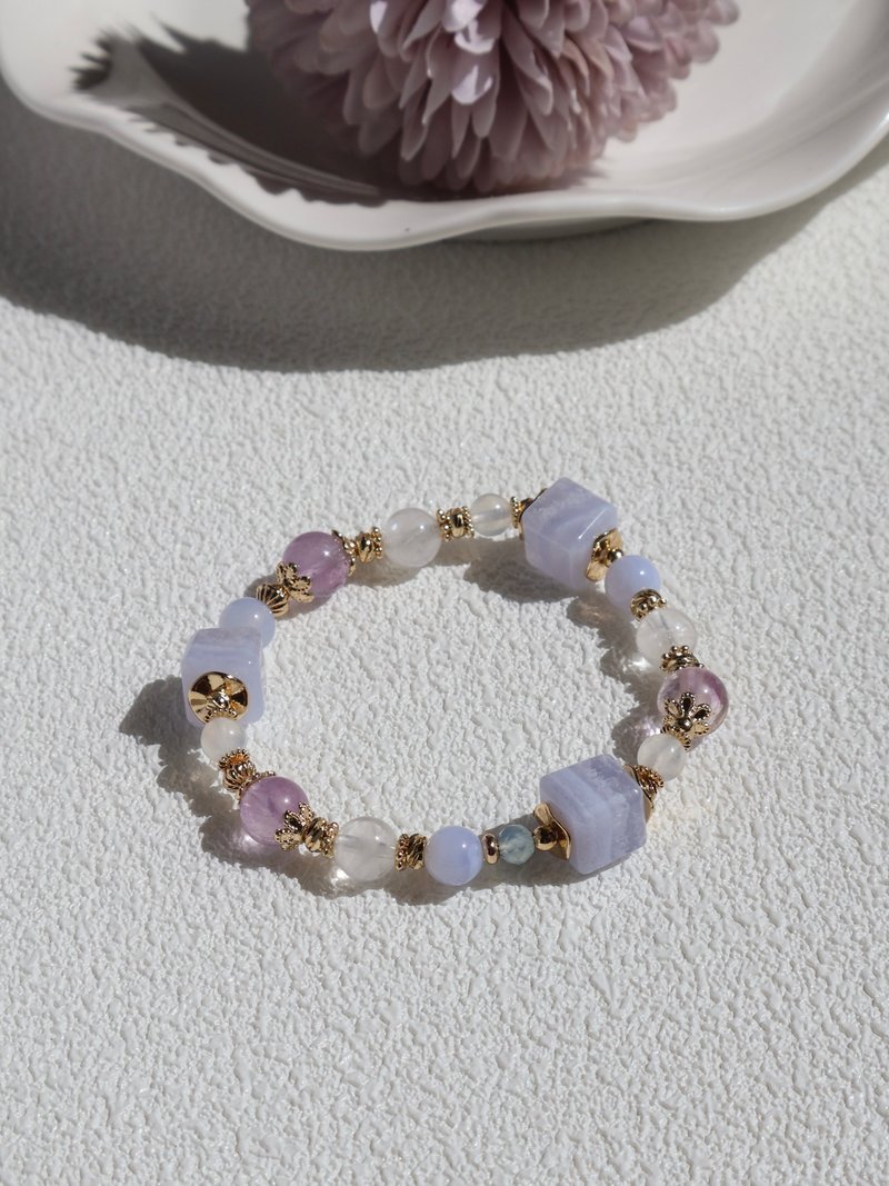 箱根紫影。蓝纹玛瑙方糖 白幽灵 薰衣草紫晶 14K包金 水晶手链 - 手链/手环 - 水晶 蓝色