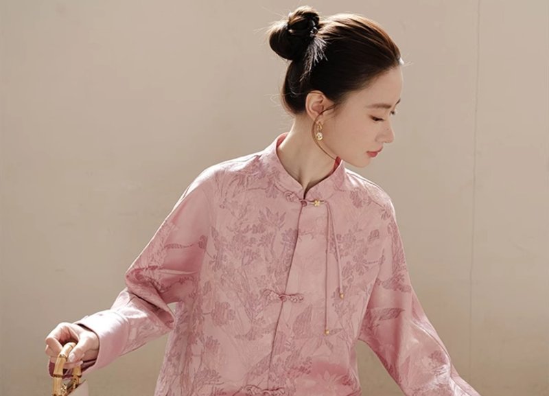 新中式复古中国风 温婉优雅浮雕提花外套 - 女装上衣 - 丝．绢 粉红色