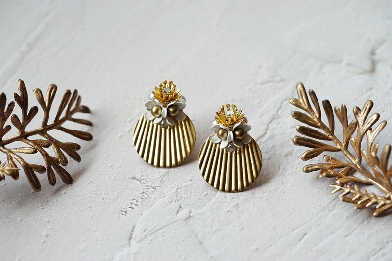 波纹 - 复古水晶花片耳环 (医疗级抗敏钢针 / 耳夹) - 耳环/耳夹 - 水晶 金色