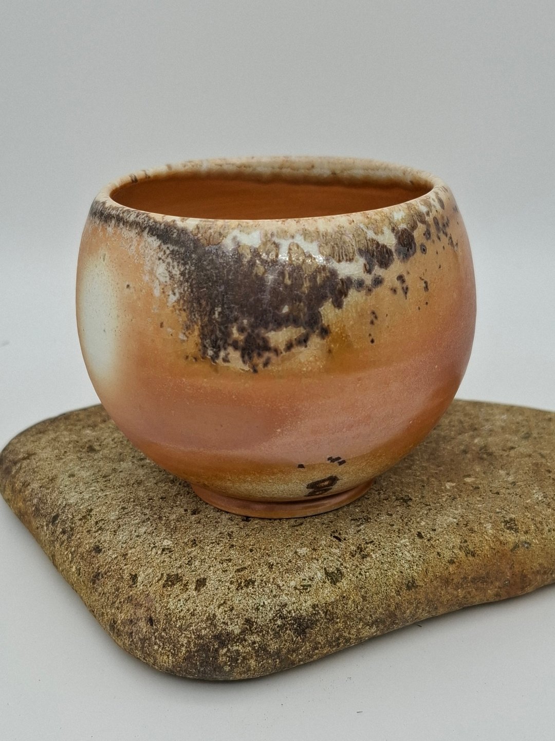 金燦燦蛋蛋柴燒杯 - 茶具/茶杯 - 瓷 