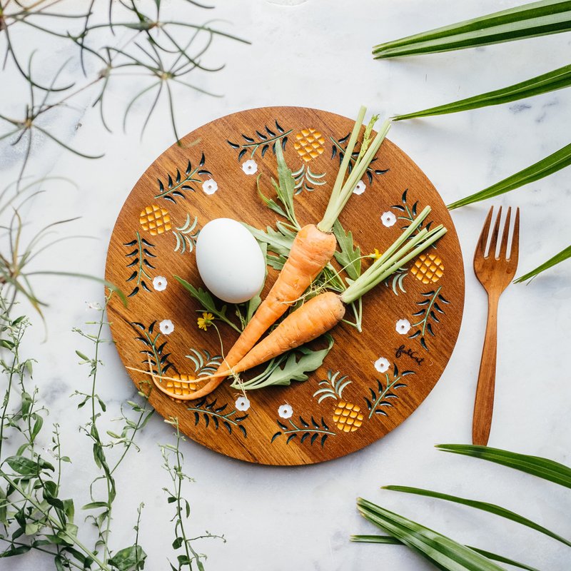 Pineapple Parade Teak Tray Size L - 浅碟/小碟子 - 木头 咖啡色