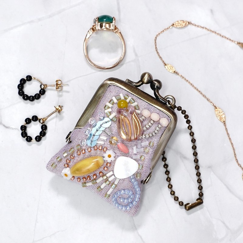 超迷你串珠刺绣口金包 可当项链、也能当包包吊饰 62 紫色 纱布 - 吊饰 - 其他材质 紫色