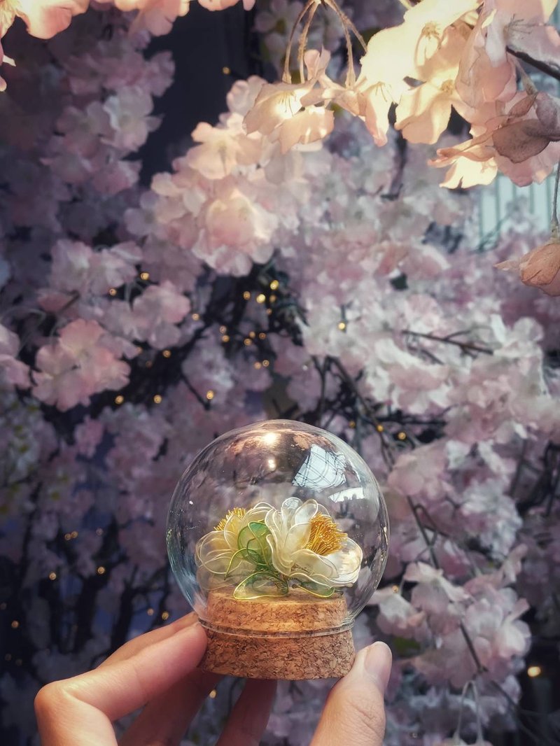 My Deer 水晶花花盅-圆形8cm - 摆饰 - 树脂 多色