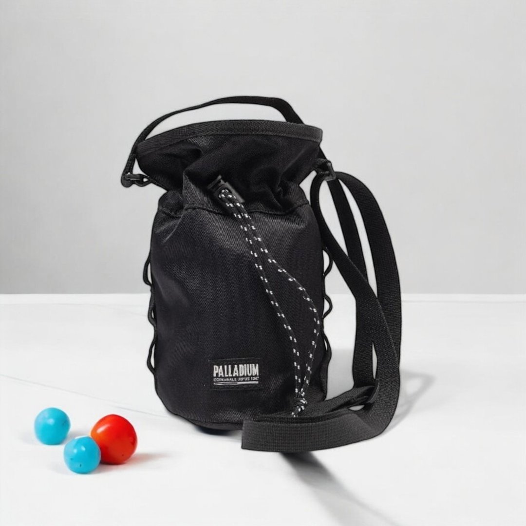 PALLADIUM  粉袋造型斜背1L 黑 BG621 - 侧背包/斜挎包 - 其他材质 多色