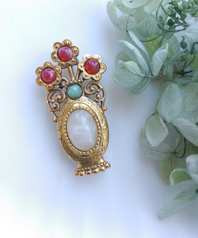 Vintage Jewelry 西洋古董饰品 1928 花瓶造型 多色宝 别针 - 徽章/别针 - 其他金属 金色