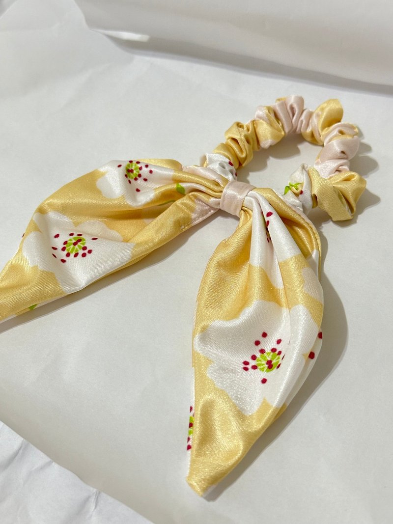 梨花手工蝴蝶结发圈 - 发饰 - 丝．绢 