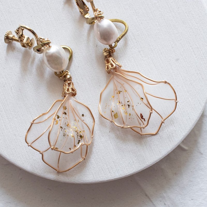 片刻。黄铜水晶花天然珍珠 耳环 - 耳环/耳夹 - 铜/黄铜 金色