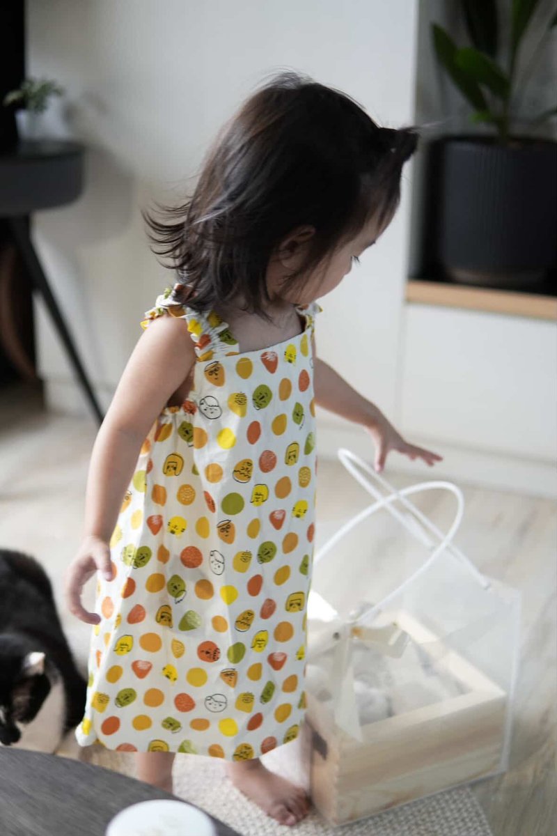 背心洋装 小脸 /长大可当上衣穿/ - 童装裙 - 棉．麻 